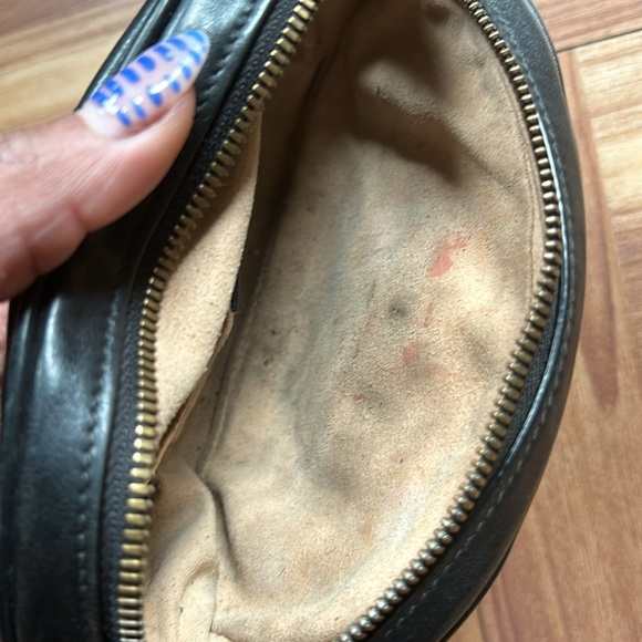 Gucci Marmont Fanny Pack  ❌ FIRM NO OFFERS ❌ - Picture 6 of 6